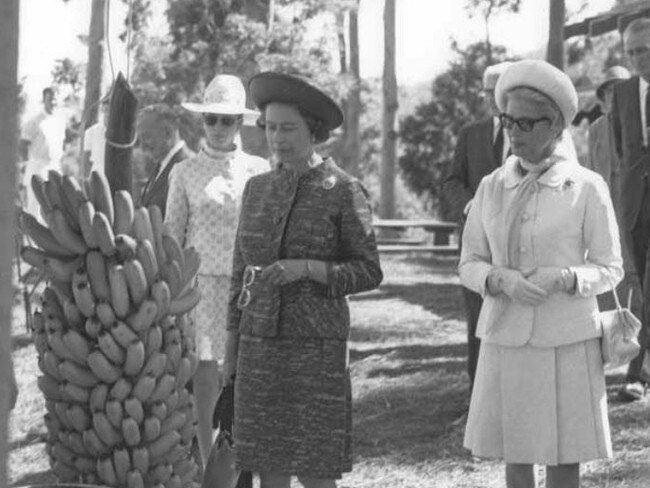 The Queen looking at a bunch of bananas with Princess Ann in Coffs Harbour on April 11, 1970.