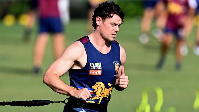 Lachie Neale has scored 76 and 77 in the opening two rounds. Picture: Bradley Kanaris/AFL Photos