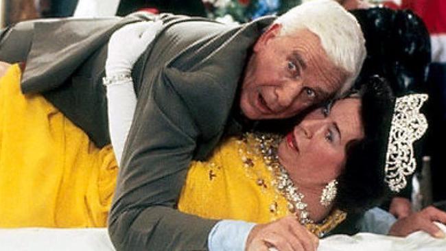 Leslie Nielsen and Jeannette Charles as the Queen in a scene from The Naked Gun: From the Files of Police Squad