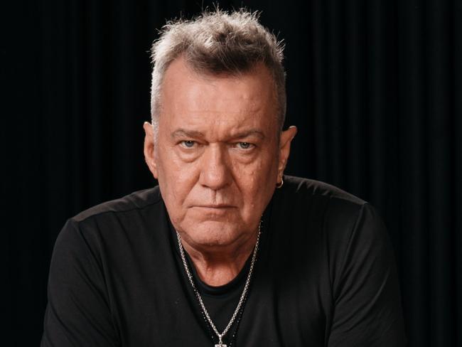 Australian rock icon Jimmy Barnes has revealed he plans to relax and get close to nature when he arrives in the Far North to headline Savannah in the Round later this year.