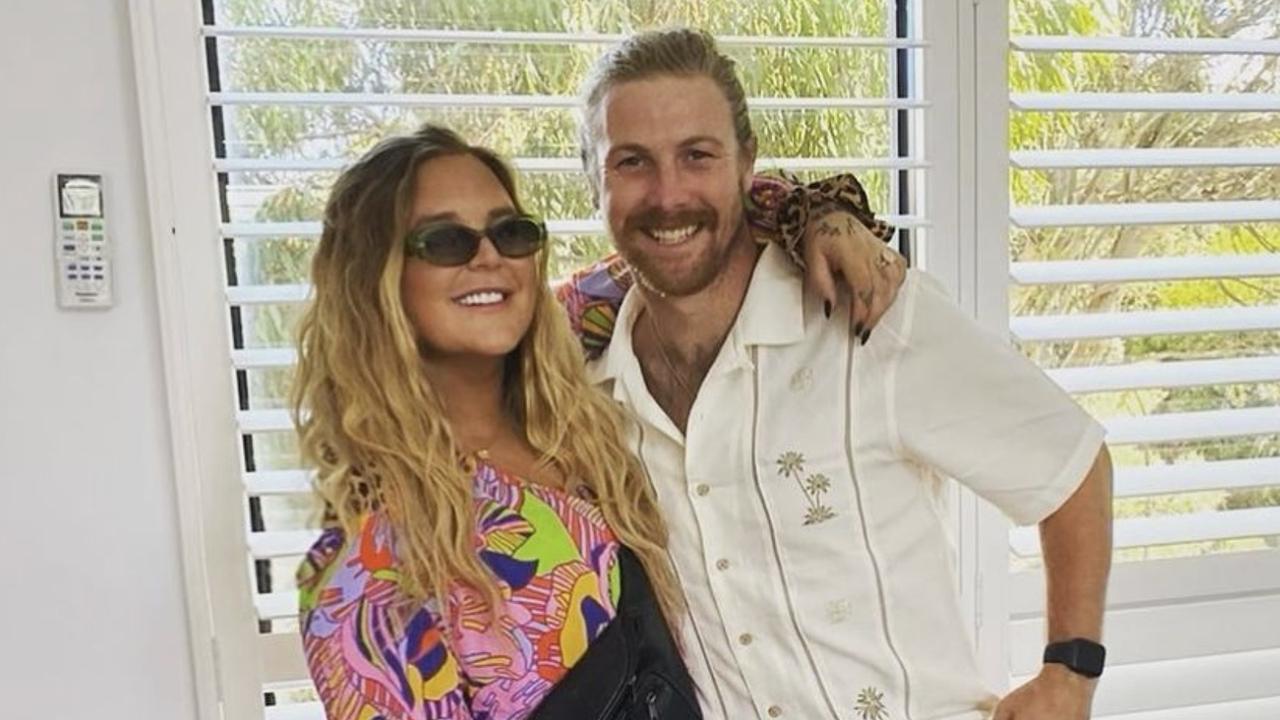 Aussie pop star’s hubby steals sporting limelight