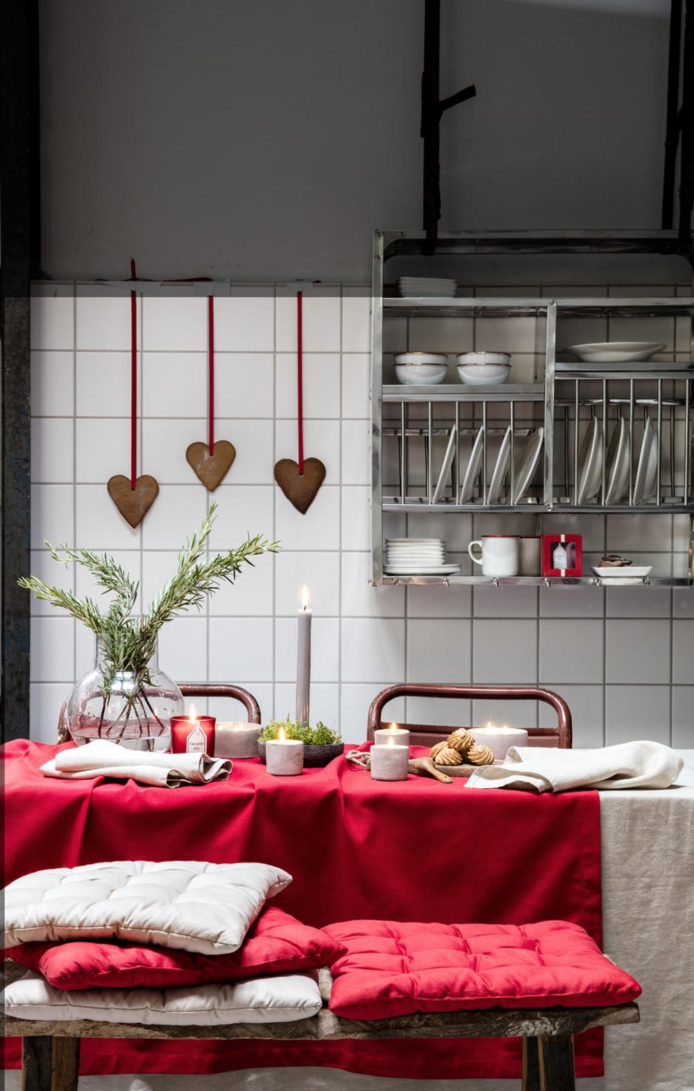 Dress Your Home For Christmas With H M Vogue Australia