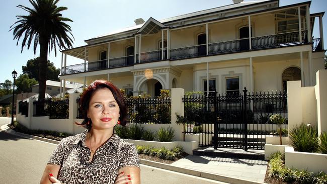 Cathy Jayne Pearce in front of her former home The Myrtles on Hawkers Road, Medindie.