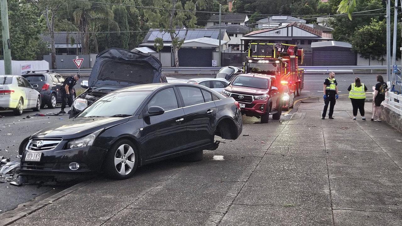 ‘Like an explosion’: Speed and alcohol probe in south Brisbane crash