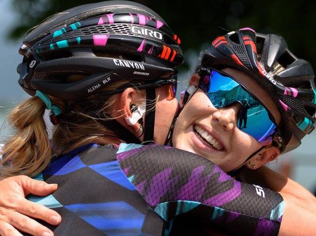 Cromwell rides to second Giro win