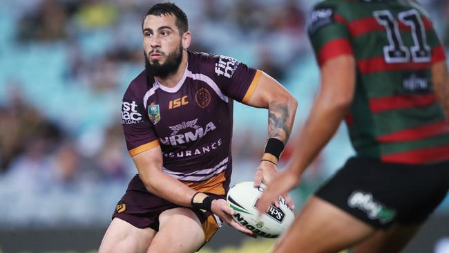 Brisbane Broncos on X: After three great showings in fullback this  preseason, Darren Lockyer explains why Jack Bird is the perfect fit for the  Broncos #1 jersey   / X