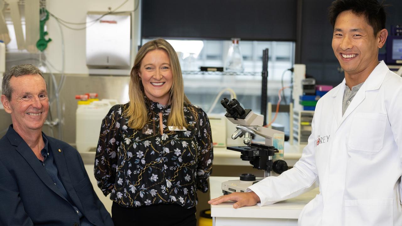 Neale Daniher with Dr Bec Sheean, Research Directorat FightMND and Dr Taide Wang from the University of Melbourne.