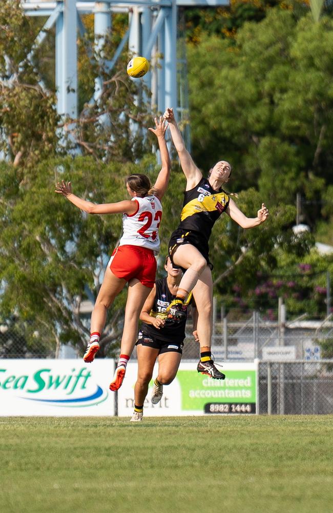 Waratah were outclassed in their Round 3 match against Nightcliff Tigers. Picture: Jack Riddiford / AFLNT Media.