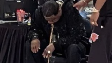 Tracy Morgan was seen vomiting at a basketball game.