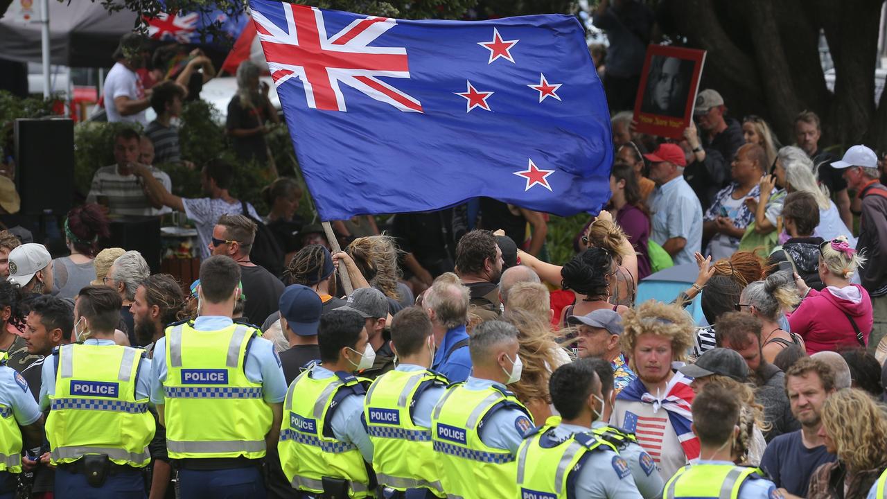 New Zealand Police Clash With Covid-19 Protesters At Parliament | The ...