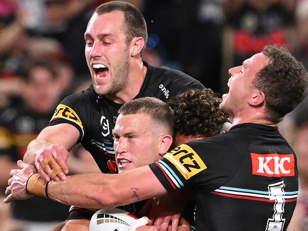 Grand Final Panthers vs Broncos Mitch Kenny Grabs the Opening Try : r/nrl