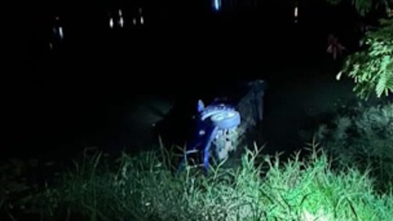 Watch: Police divers at lake after vehicle found submerged