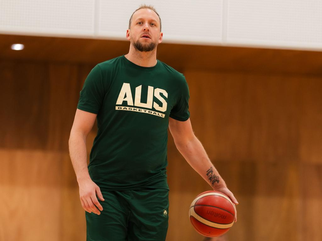 Joe Ingles at Boomers practice at Ivanhoe Grammar. Picture: Basketball Australia