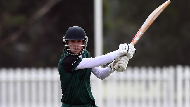 Sam Laffan in action for Craigieburn.