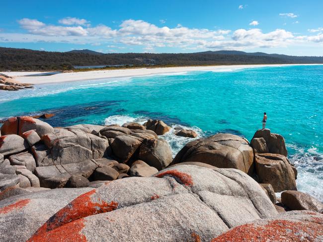 ESCAPE: Sloop Reef, Bay of Fires, Tasmania. Picture: Tourism Australia