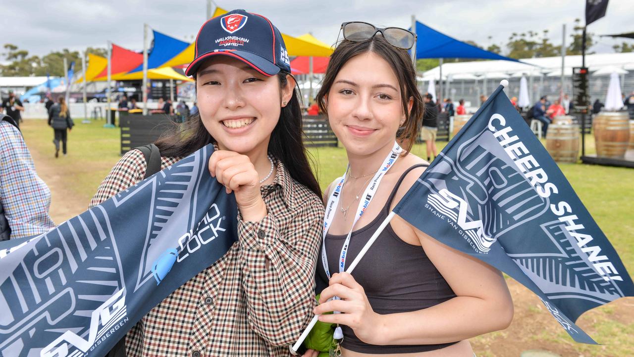 Fans at the Vailo Adelaide 500. Picture: Brenton Edwards