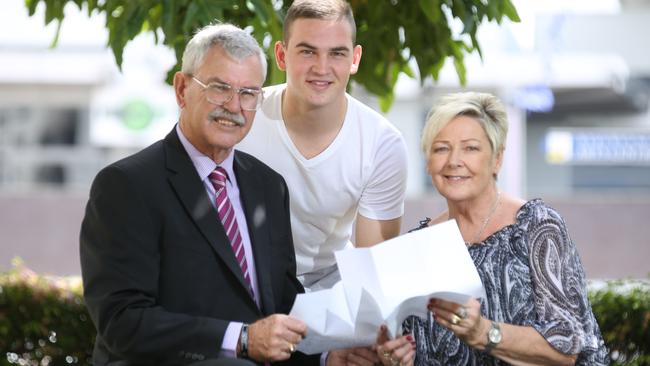 Cameron Baird's parents Doug and Kaye met Sydney student Campbell Byrd for the first time last week. Picture: Bob Barker