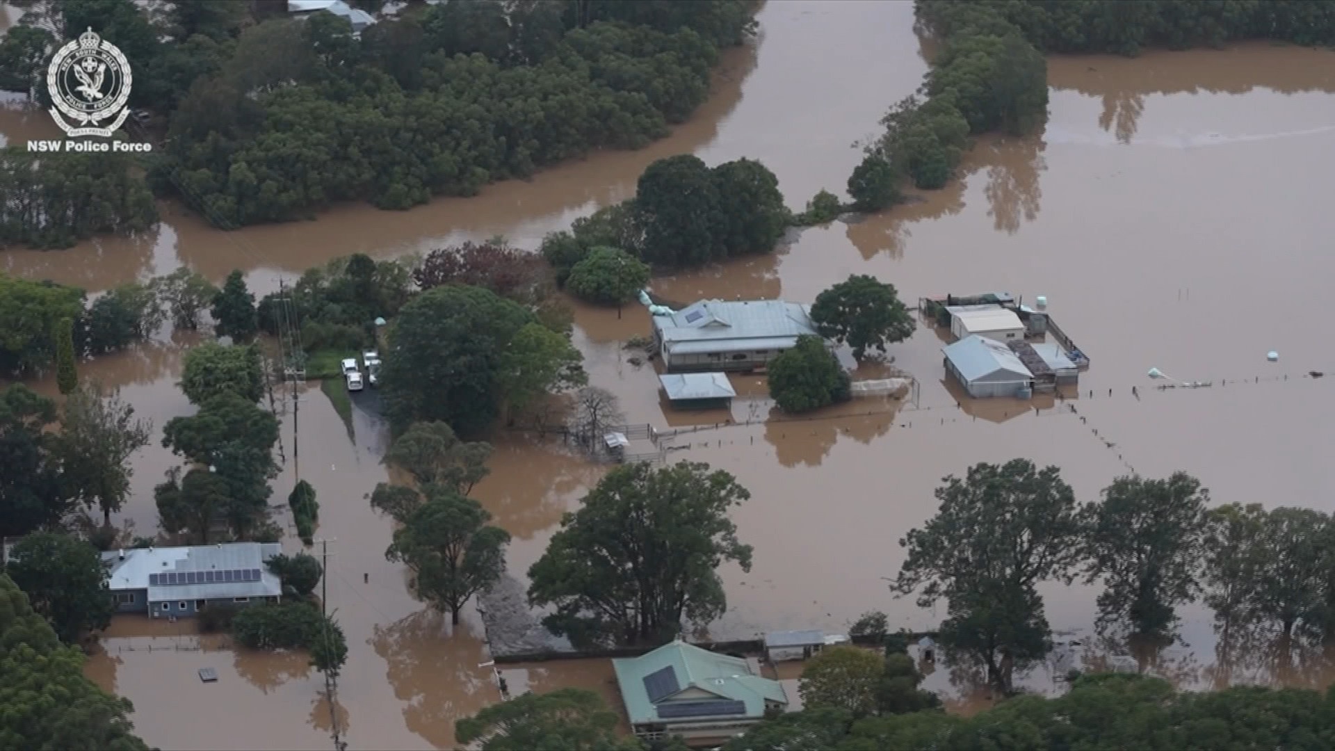 Today’s News Headlines: Flood clean-up under way for NSW farmers