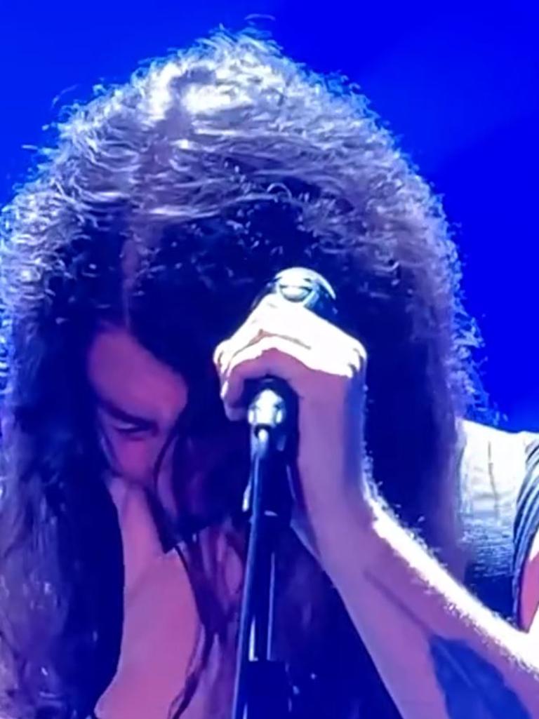 Dave Grohl: “We’re all connected here today.”
