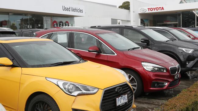 Carsales editor in chief Mike Sinclair says another reason supply may have dried up is because Australians appear to be holding onto their vehicles. Picture: NCA NewsWire / David Crosling