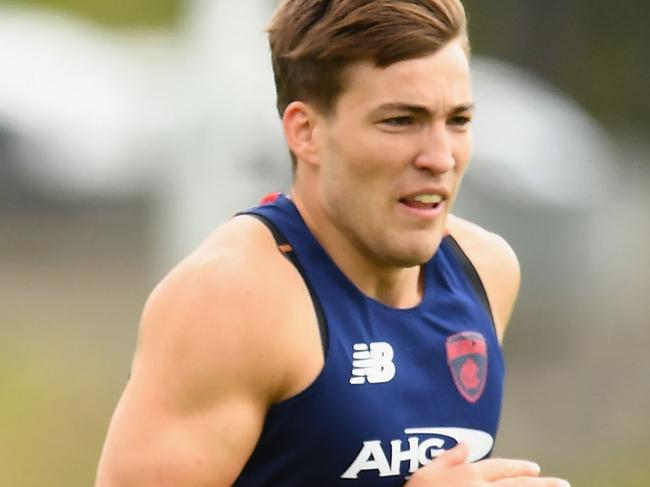 MELBOURNE, AUSTRALIA - NOVEMBER 07: Jake Melksham and Jack Viney of the Demons do sprints during a Melbourne Demons AFL pre-season training session at Gosch's Paddock on November 7, 2016 in Melbourne, Australia. (Photo by Quinn Rooney/Getty Images)