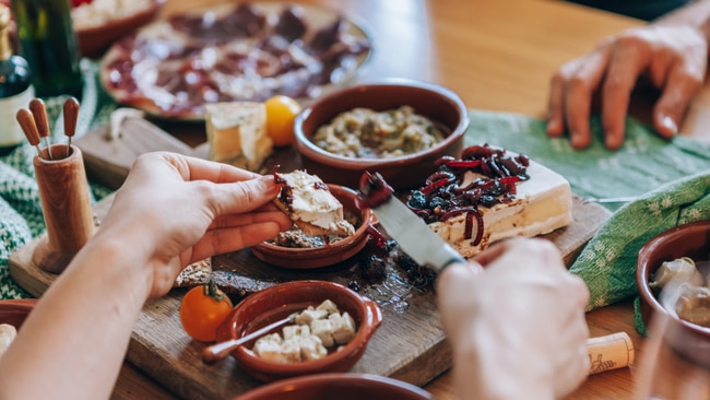 Hay says to try to focus on building a balanced plate. Image: iStock