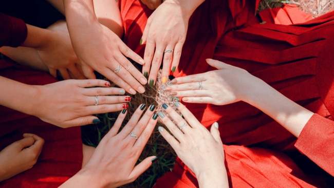 “Every time I have to cut my nails, I’m thinking, ‘How long ago did I cut my nails?’” he added. Sinclair cited a 1979 study in which researchers attached tiny measuring tapes to 271 individuals and monitored their nail growth over several years. They found that the rate of fingernail growth decreases by approximately 0.5 per cent per year starting at the age of 30. This suggests that the rate of nail growth could serve as a simple, noninvasive indicator of biological aging – defined as how “old” the body is based on the efficacy of your cells and tissues, as opposed to your chronological age, which denotes how many years you’ve been alive. 