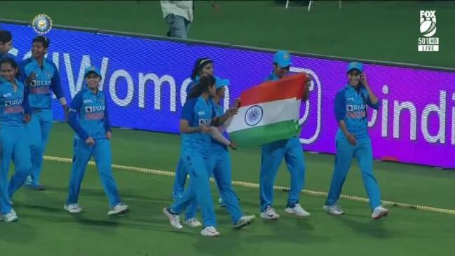 Absolute SCENES as India end Australia’s winning streak in super over!