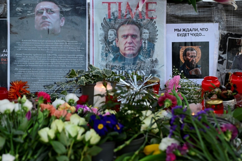 Navalny supporters risk reprisals with memorial events a year after death