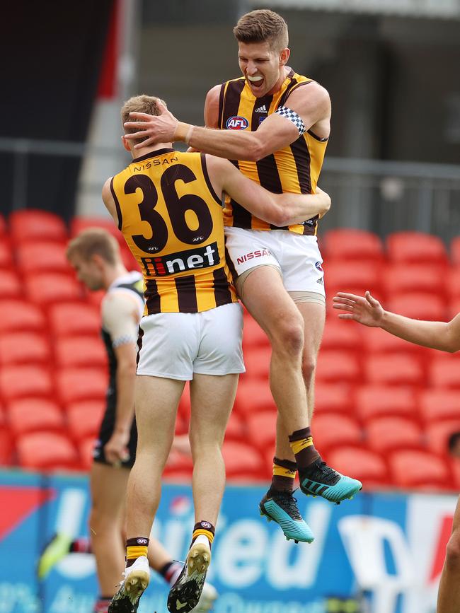 Hawthorn goalsneaks Luke Breust and Dylan Moore will share the vice-captaincy duties in 2023. Picture: Michael Klein