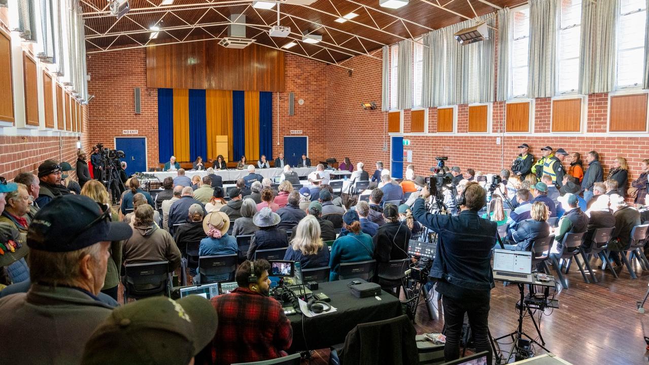 On Friday, June 14, 1000 people from the WA sheep farming community attended a House of Representatives Standing Committee on Agriculture inquiry on the live exports ban. Sheep farmers argue the ban will destroy livelihoods and harm regional communities. Picture: Josh Fernandes via the Keep the Sheep Facebook page.