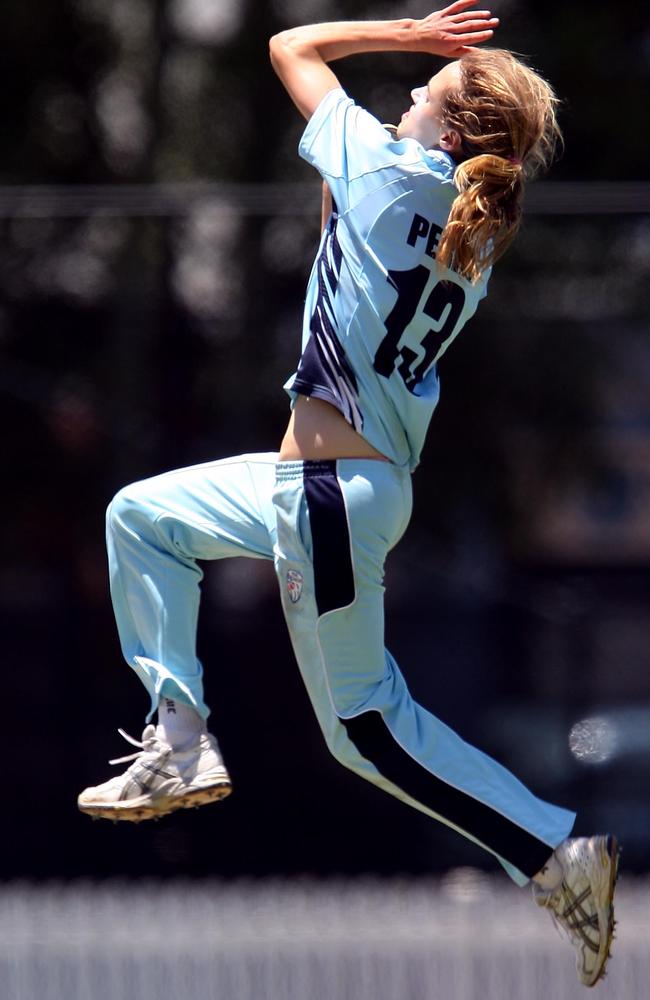 Ellyse Perry in action aged just 19.