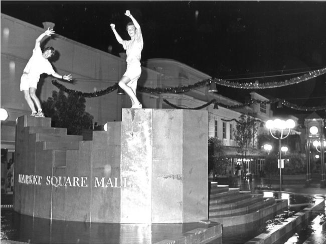 NYE celebrations in Market Square in 1987. Picture: Phillip Stubbs