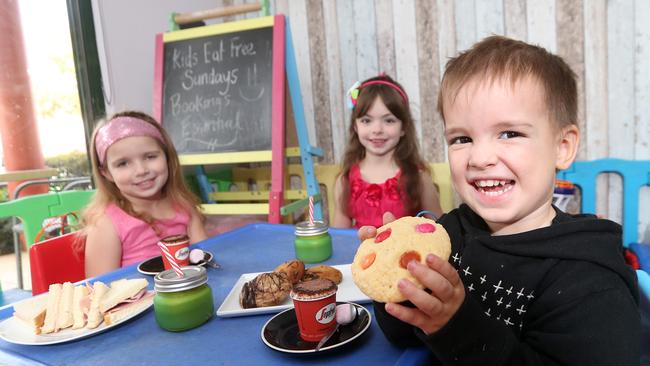 best-of-gold-coast-we-reveal-the-top-10-kid-friendly-cafes-gold