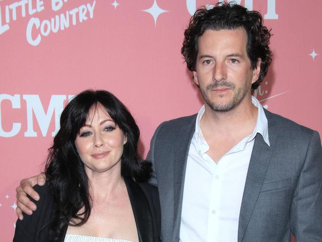 Former Beverly Hills 90210 star Shannen Doherty on cancer fight: ‘I’ll ...