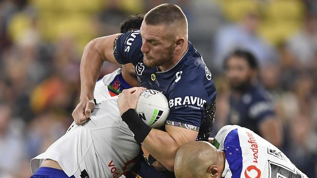 Coen Hess on the charge. Picture: Ian Hitchcock/Getty Images