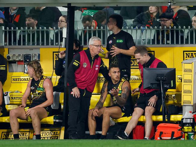 How should rotations and the sub rule work in the AFL? Picture: Dylan Burns/AFL Photos via Getty Images.