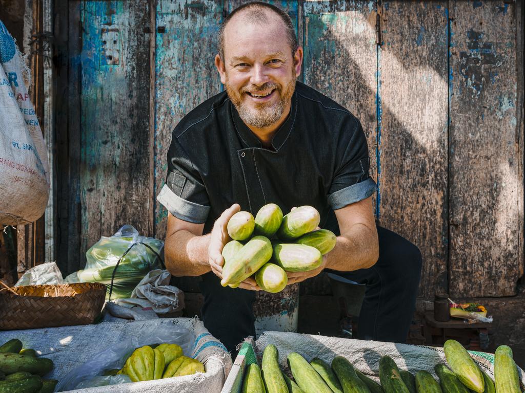 Chef Will Meyrick in Street Food Nomad: Kolkata.