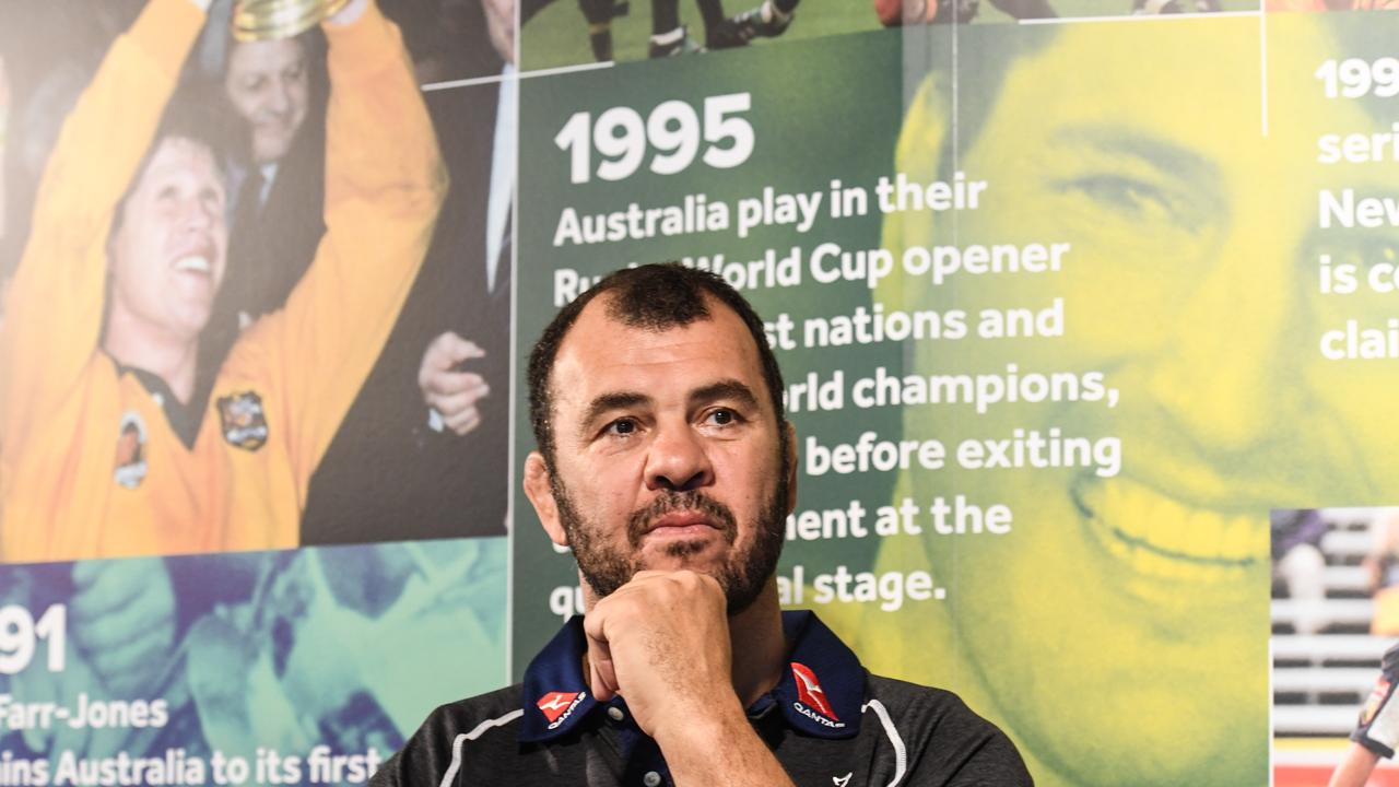 Former Australian captain Stirling Mortlock has back Michael Cheika to turn the Wallabies’ fortunes around.