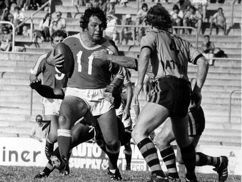 1977 - Rugby league player John Barber in action. Picture: Geoff McLachlan.