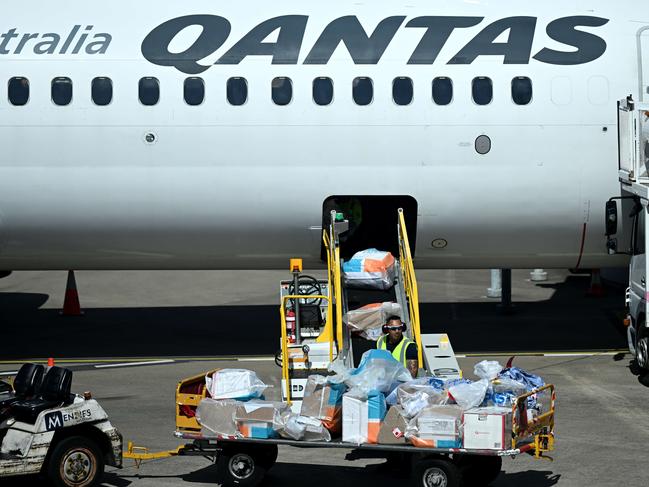 Embattled Qantas hoping for High Court win