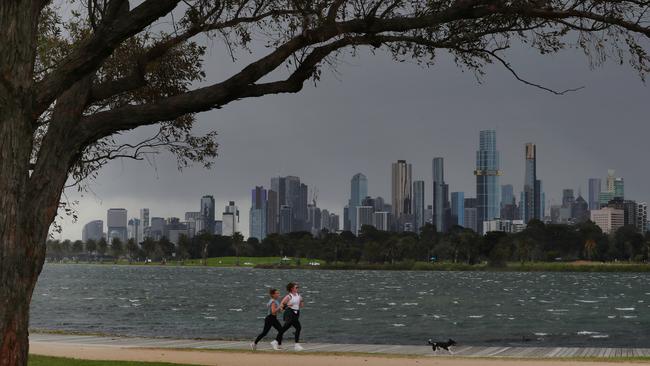 MELBOURNE, AUSTRALIA - NewsWire Photos, OCTOBER 4, 2021. Melbourne has now become the worlds longest city to be kept in lockdown during the COVID -19 crisis. Picture: NCA NewsWire / David Crosling