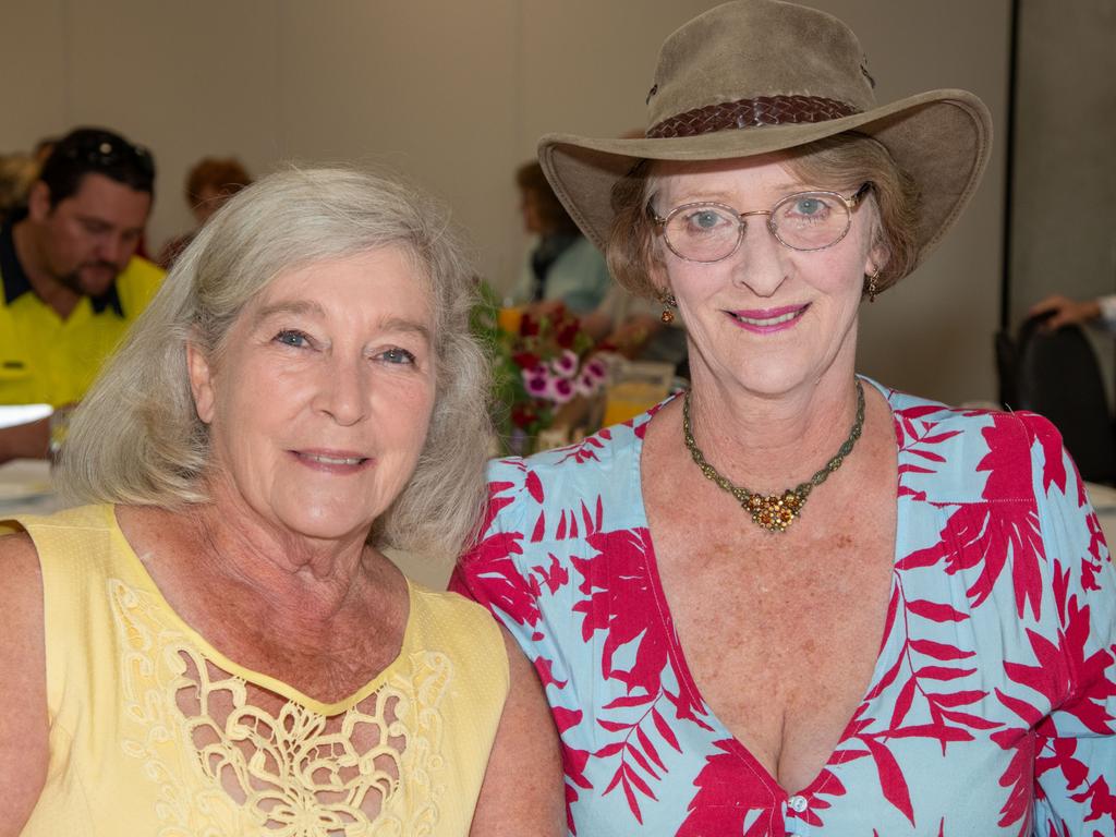 Sheldine Underwood (left) and Valerie McPherson. Chronicle Garden Competition, awards presentation at Oaks Toowoomba Hotel.Thursday September 14, 2023