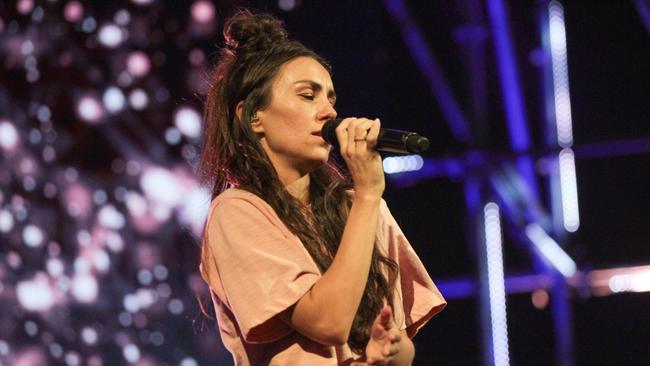 Former Southport State High student Amy Shark performing at the Australian Commercial Radio Awards this year.