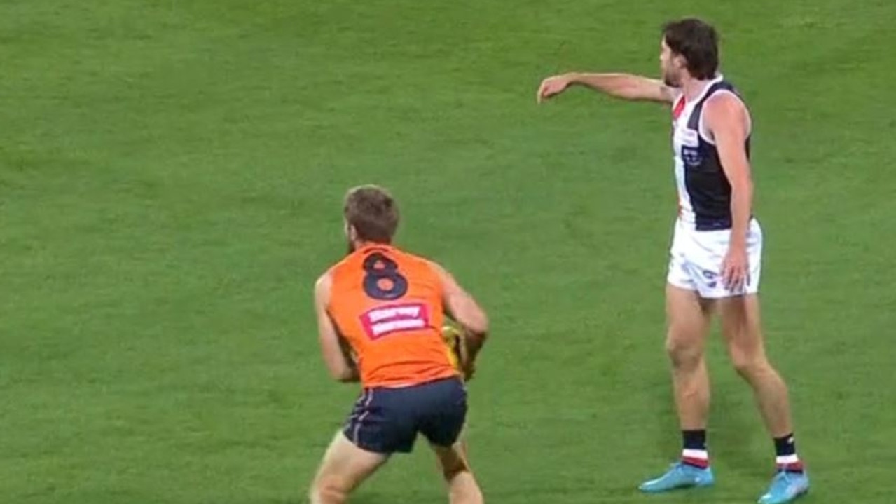 The umpire dissent rule is proving to be a can of worms. Photo: Fox Sports.