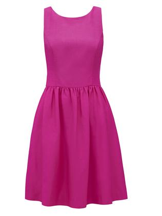 This flattering frock is a great race-day option. FOREVER NEW pink dress $100, forevernew.com.au.