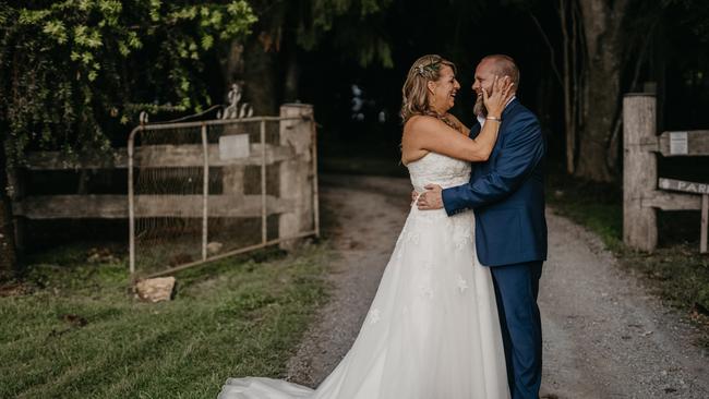 Kieran and Renee Small tied the knot last week, thanks to the help of dozens of generous local operators. Photo: Glass Slipper Photography