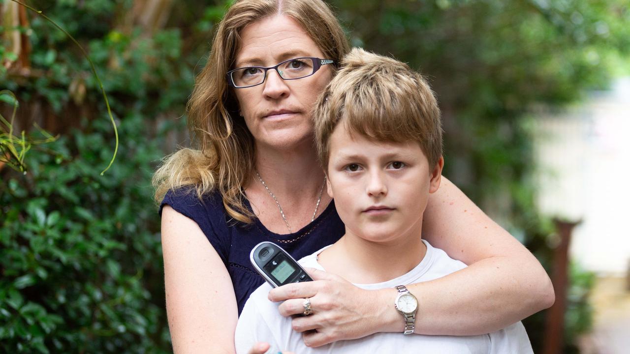 Wide Bay residents are encouraged to nominate mobile phone black spots to access million in funding to improve reception. (AAP IMAGE/Jordan Shields)