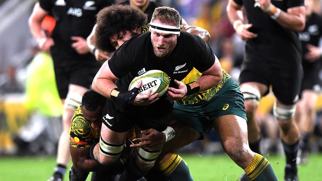 Kieran Read of the All Blacks takes on the defence at Suncorp Stadium.