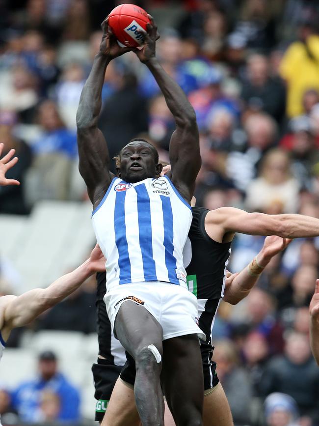 Majak Daw takes a strong mark against Collingwood. Picture: Michael Klein